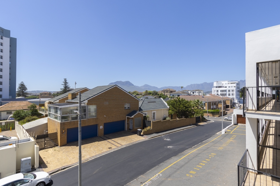 3 Bedroom Property for Sale in Strand North Western Cape